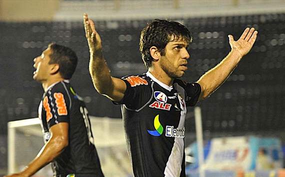 Juninho - Vasco x Coritiba (Foto: Raquel Vieira/vasco.com.br)