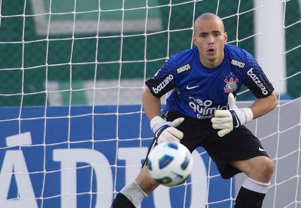 Julio Cesar elogia desempenho de Cássio contra o Emelec