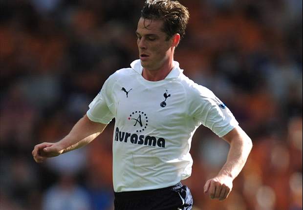 Scott Parker’s spirit in the Tottenham midfield proves he is ready to step up & replace John Terry as England captain