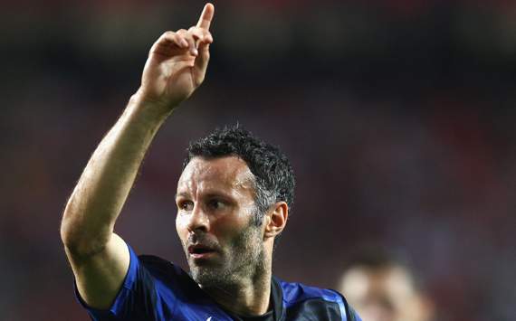 UEFA Champions League : Ryan Giggs, Benfica v Manchester United