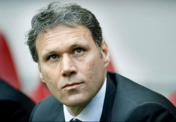 Van Basten coy over Netherlands job