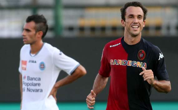 Cagliari sign Thiago Ribeiro