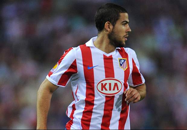 Official: Monchengladbach sign Alvaro Dominguez from Atletico Madrid
