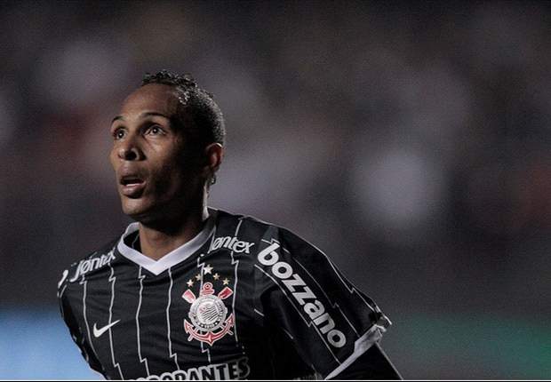 Flamengo: a dúvida e esperança que chega com Liedson