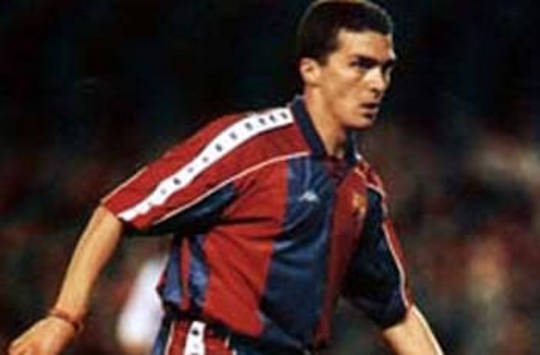 Guillermo Amor, ex Barcelona player, in 1993/1994 