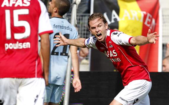 AZ - Feyenoord: Brett Holman