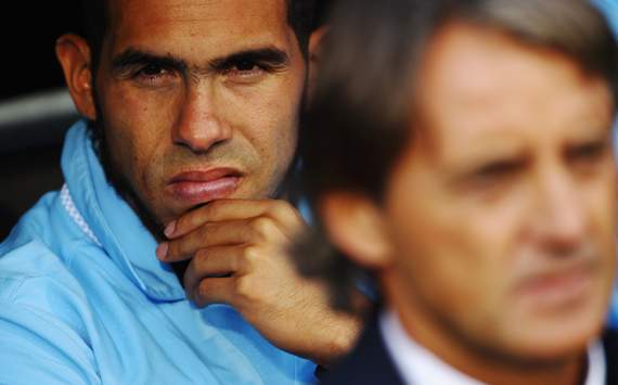 Tevez & Mancini - Manchester City (Getty Images)