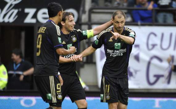 Mathias Suarez, Lucas Biglia en Milan Jovanovic (Anderlecht)