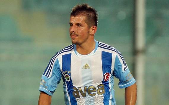 Emre Belezoglu (Fenerbahce)