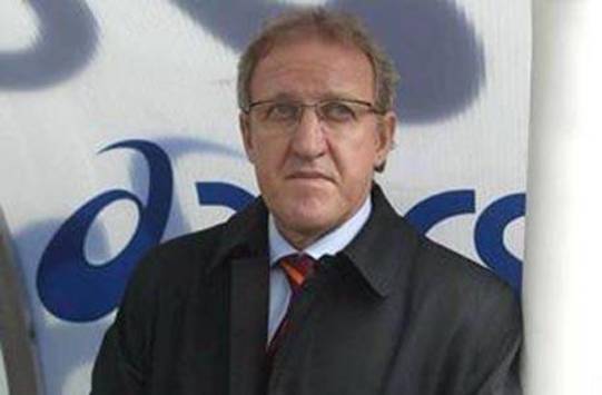 Del Neri on bench