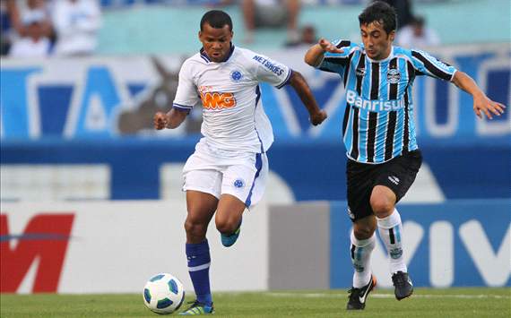 Vitor e Douglas - Gremio x Cruzeiro (Lucas Uebel/VIPCOMM)