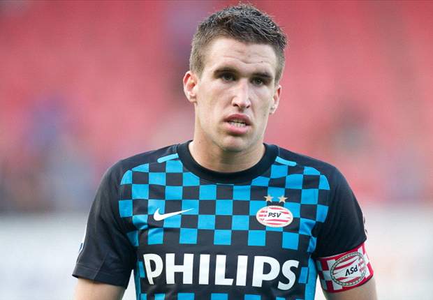 Strootman's agent denies January move to Manchester United but hints at summer switch