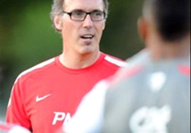 Laurent Blanc concerned about France midfield