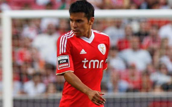 Official: Malaga sign Javier Saviola