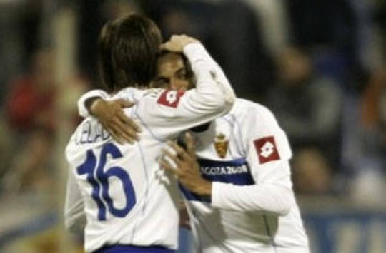 Liga: Celades and Ewerthon celebrates with Zaragoza (AFP)