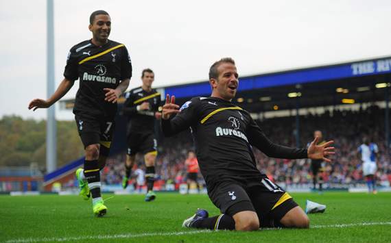 EPL-Blackburn Rovers v Tottenham Hotspur, Rafael Van Der Vaart and Aaron Lennon 