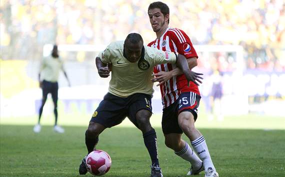 Christian Benitez, Antonio Gallardo - América vs Chivas 