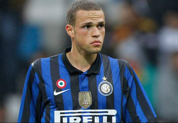 FC Twente chairman set to travel to Inter to discuss Castaignos transfer - report