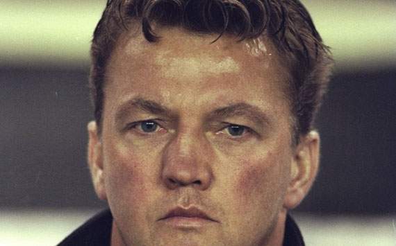 Louis van Gaal's appointment as Ajax CEO prohibited by Dutch court