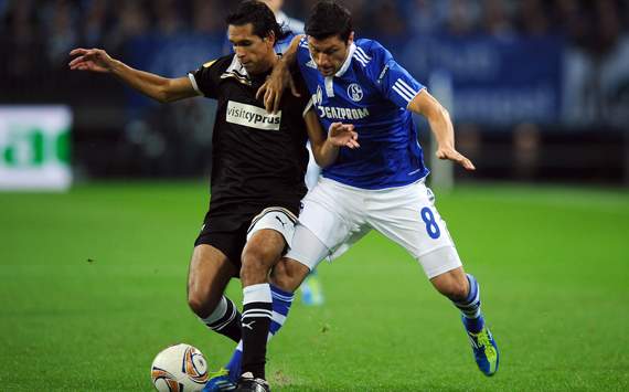 Hannover 96 vs Schalke 04 Hannover 96 vs Schalke 04