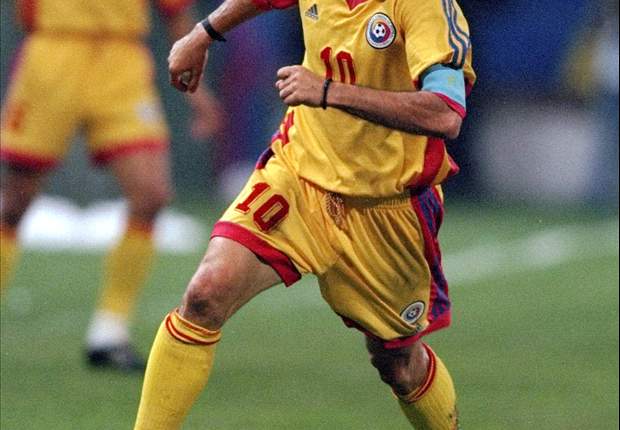 Do not underestimate CFR Cluj, Romania legend Hagi warns Manchester United