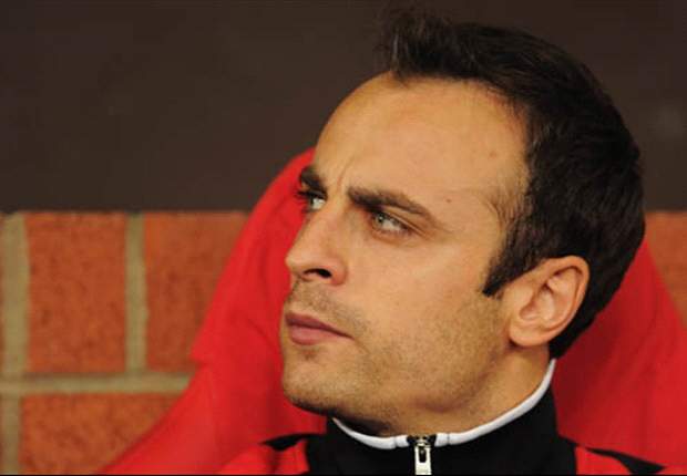 Galatasaray confirm interest in Dimitar Berbatov