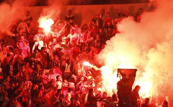 جماهير الترجي تحتفل بانتصار فريقها بلقب دوري أبطال أفريقيا للمرة الثانية في التاريخ بعد غياب 17 عام على اخر تتويج عام 1994