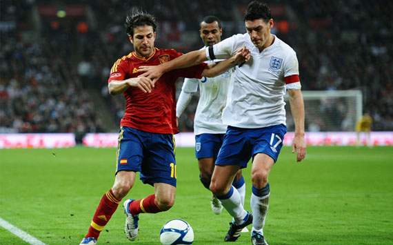 International Friendly : England v Spain: Cesc Fabregas; Gareth Barry