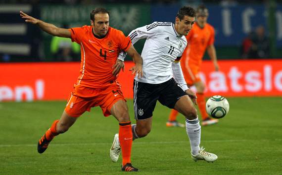 Germany vs Netherlands, Joris Mathijsen & Miroslav Klose