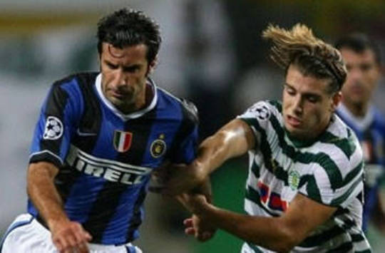 Figo - Veloso - Sporting-Inter (AFP)