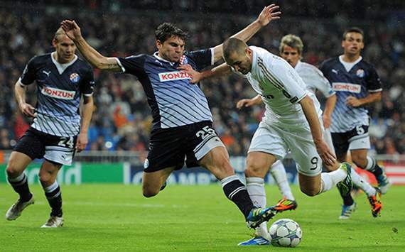 UEFA Champions League: Real Madrid CF v GNK Dinamo Zagreb: Karim Benzema; Leandro Cufre