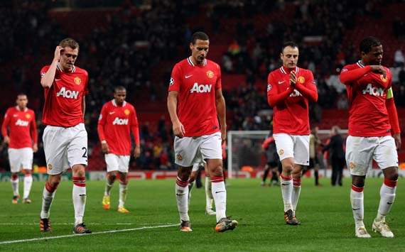  Champions League,Darren Fletcher,Manchester United FC v SL Benfica Rio Ferdinand,Dimitar Berbatov and Patrice Evra,