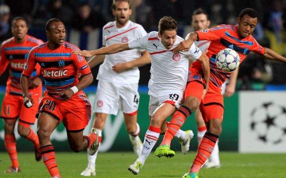 Champions League : David Fuster & Olof Mellberg vs Jordan Ayew & Andre Ayew (Olympique de Marseille vs Olympiakos)