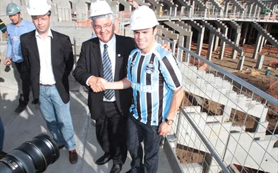 Kléber e Paulo Odone - Grêmio ( Foto: gremio.net)