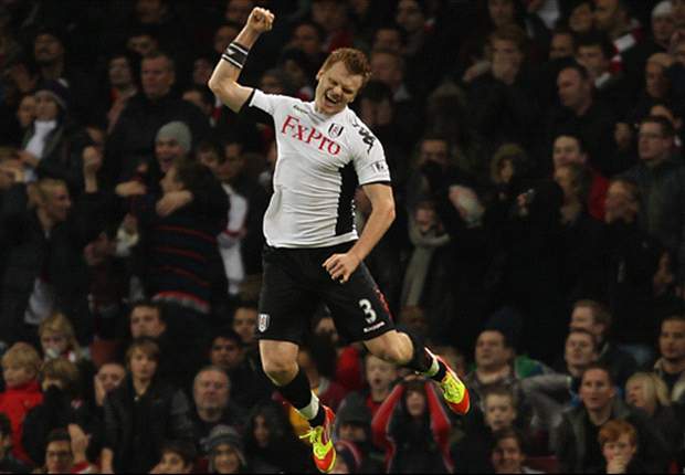 Jol denies rumours of rift with Fulham defender Riise
