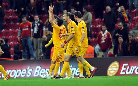 STSL: Galatasaray's goal celebration