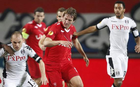 FC Twente - Fulham: De Jong and Dembélé