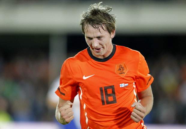 With Luis Suarez sidelined due to suspension, Liverpool could be the perfect step up in the career of Twente's Luuk de Jong