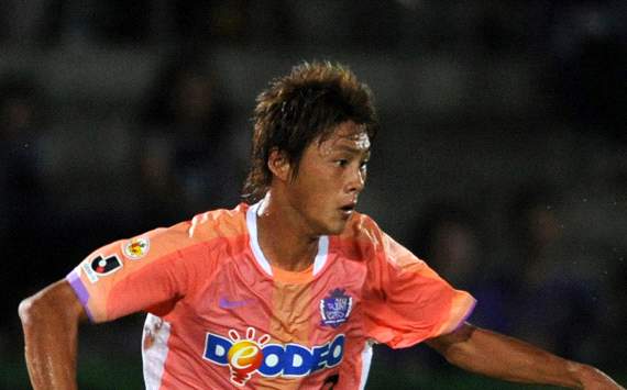Sanfrecce Hiroshima - Tadanari Lee