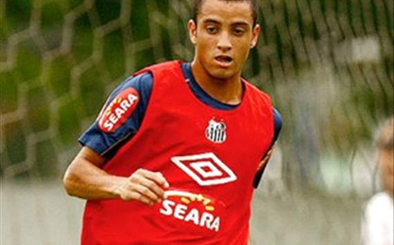 Brasileiro results Round 8: Neymar on target but outshone by Felipe Anderson in Santos win