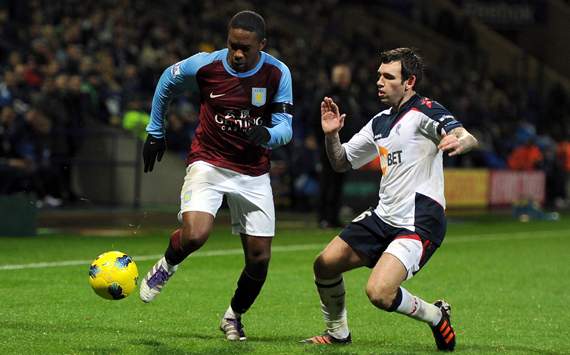 EPL-Bolton Wanderers v Aston Villa,Charles N'Zogbia  and Mark Davies  