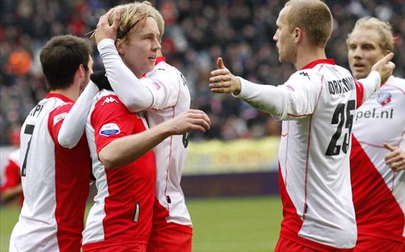 Daan Bovenberg bejubeld na treffer (FC Utrecht - Feyenoord)