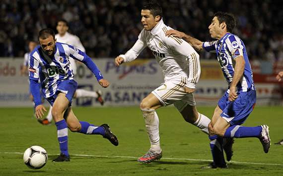 Cristiano Ronaldo; David Malo en el Ponferradina-Real Madrid de la Copa del Rey 