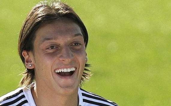 Mesut Ozil - Real Madrid