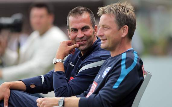 Herthas Interimscoach Rainer Widmayer und sein Vorgänger Markus Babbel