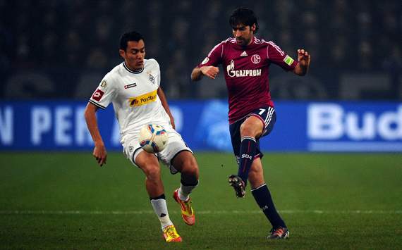 Borussia Mönchengladbach vs. FC Schalke 04, Juan Arango & Raul Gonzalez
