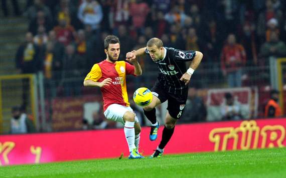 159410hp2 Emre Çolak 2016ya kadar Galatasarayda