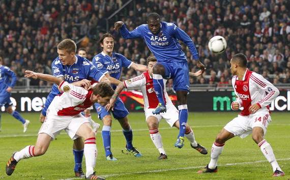 LIVE + Opstellingen: Ajax - AZ