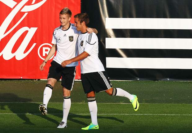 Mario Gotze: Germany team will rally around defeated Bayern players