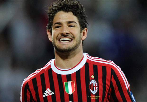 L'Opinione - Montolivo, Traorè e... Pato: perchè il Papero può essere il terzo colpo a costo zero del Milan edizione 12/13